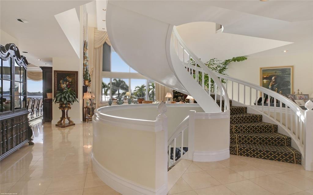 RIO VISTA - Residential