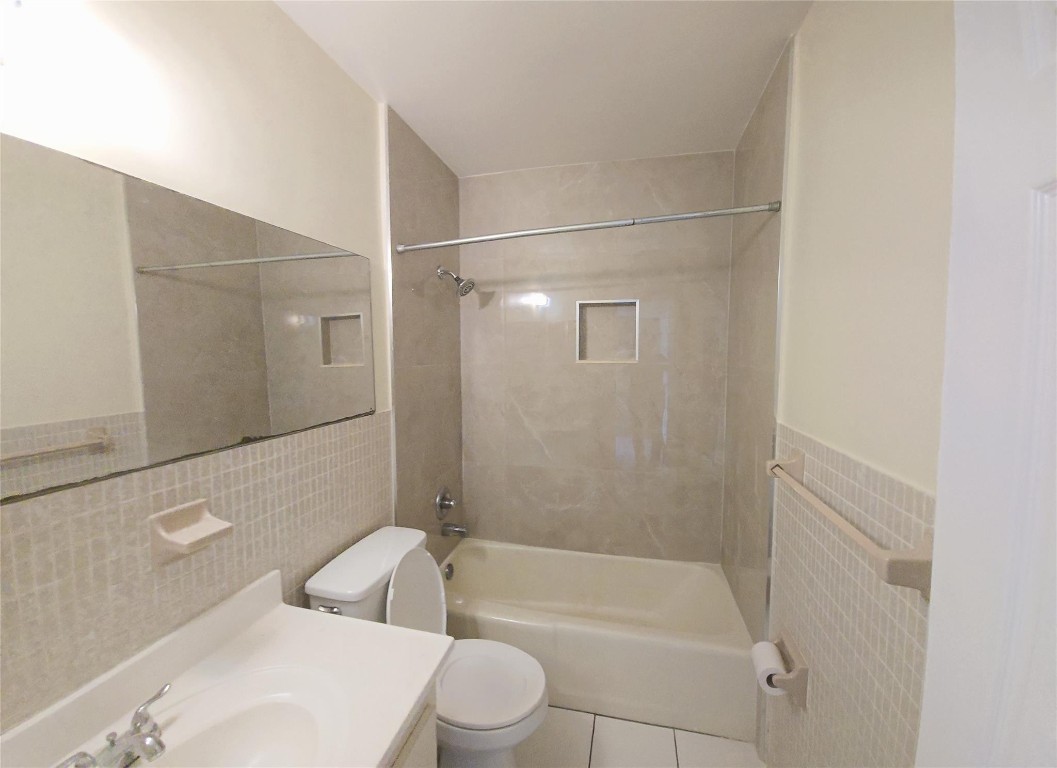 3980 NW 30th Terrace