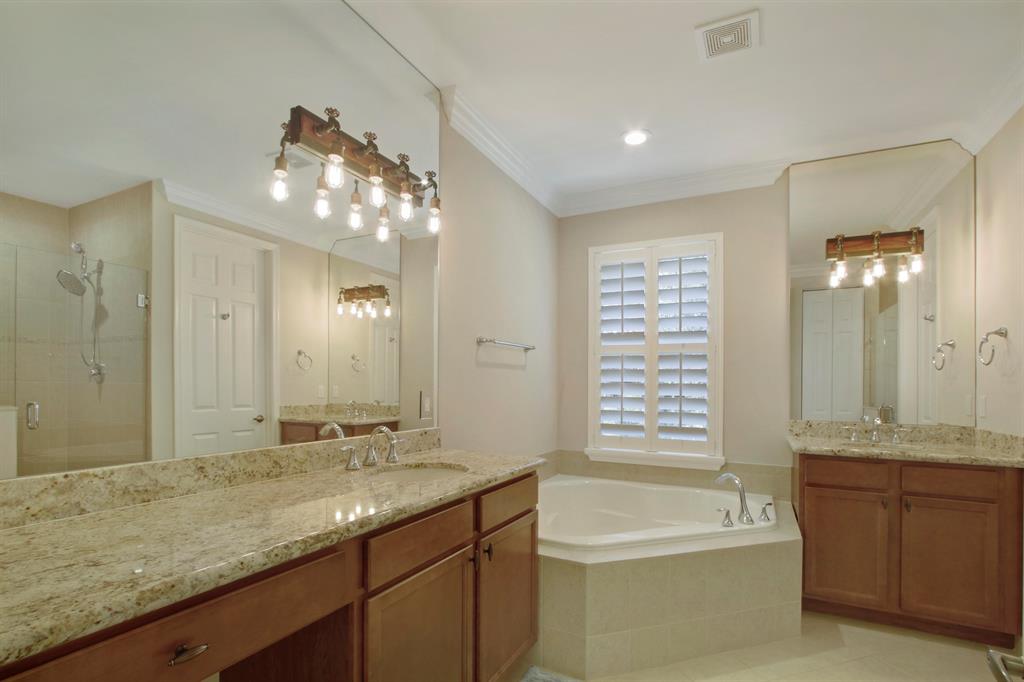 SOUTHAMPTON - Residential