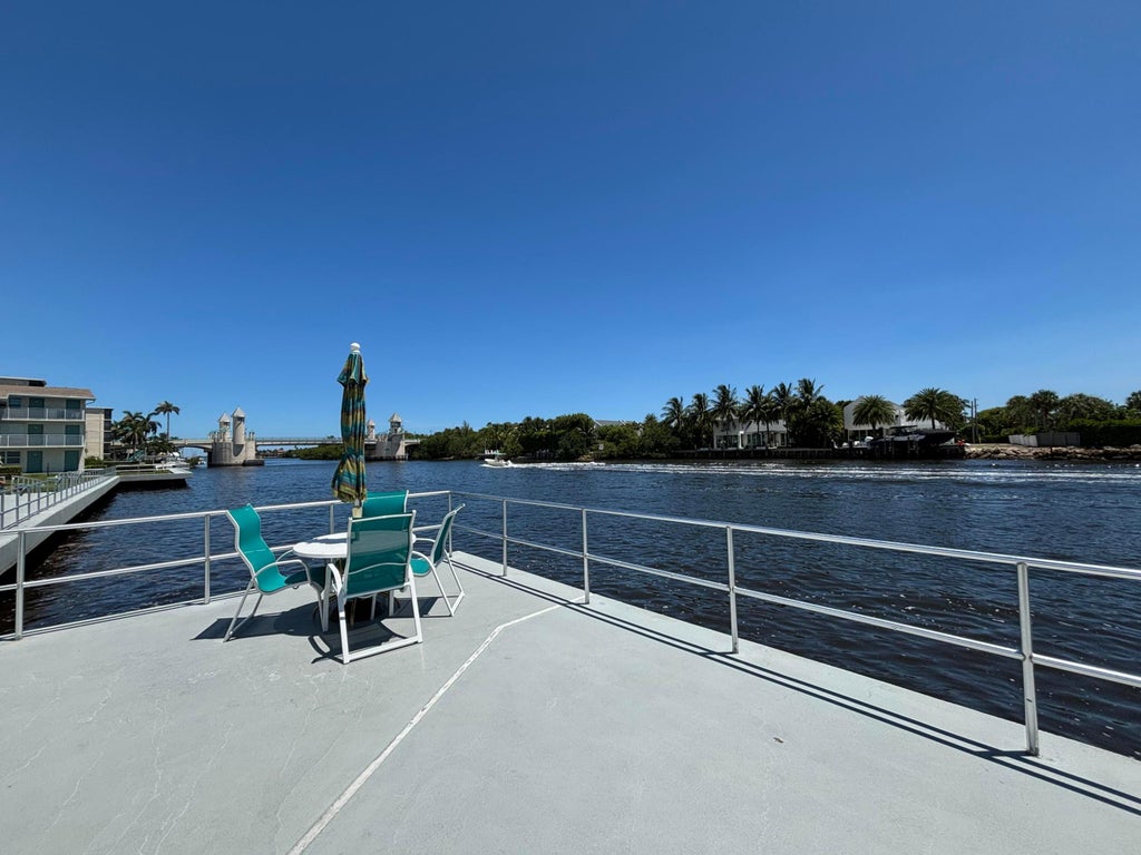 Photo of 210 Horizons E #107, Boynton Beach, FL 33435 (MLS # B26049178)