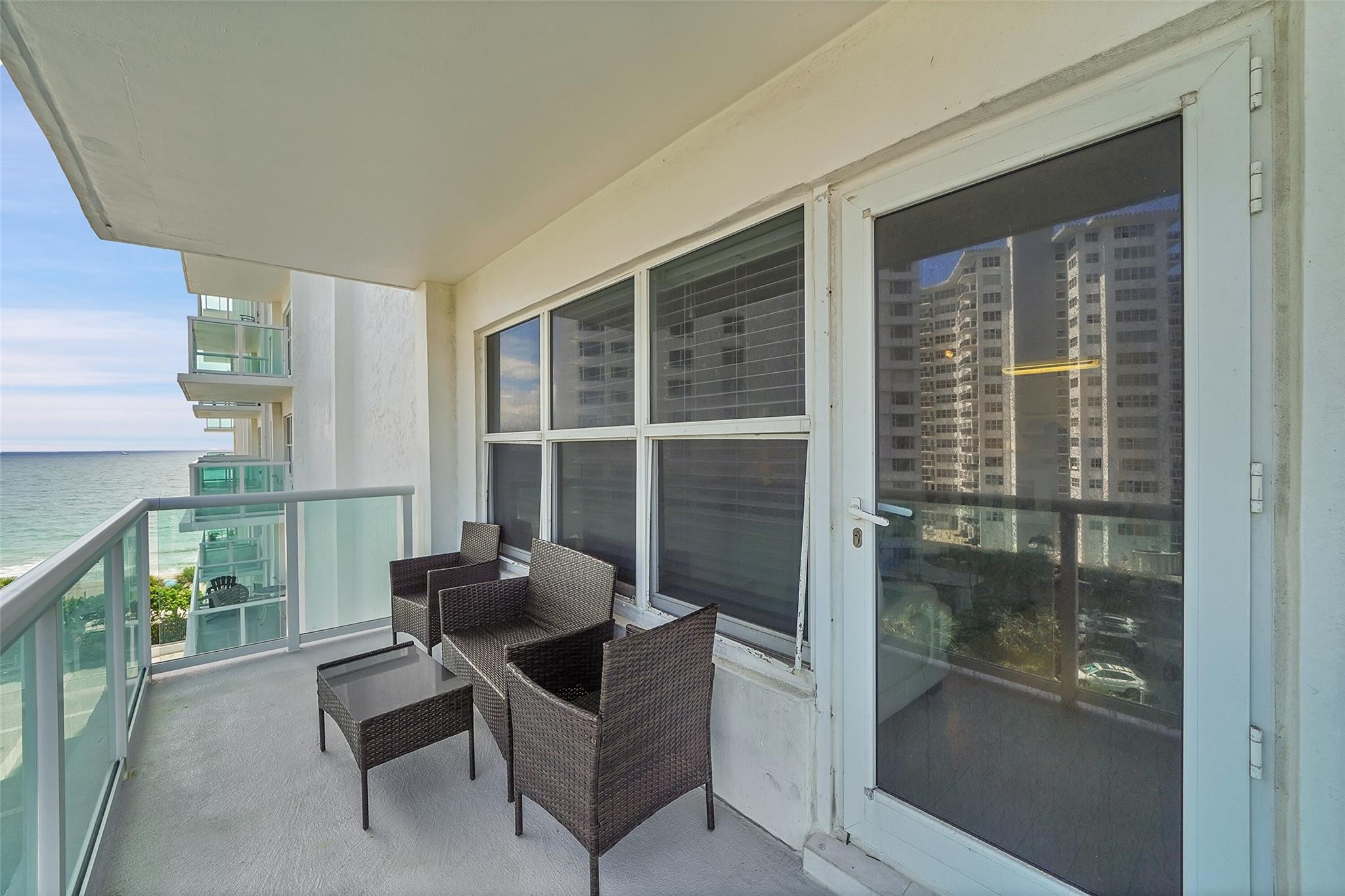 RIVIERA CONDO - Residential