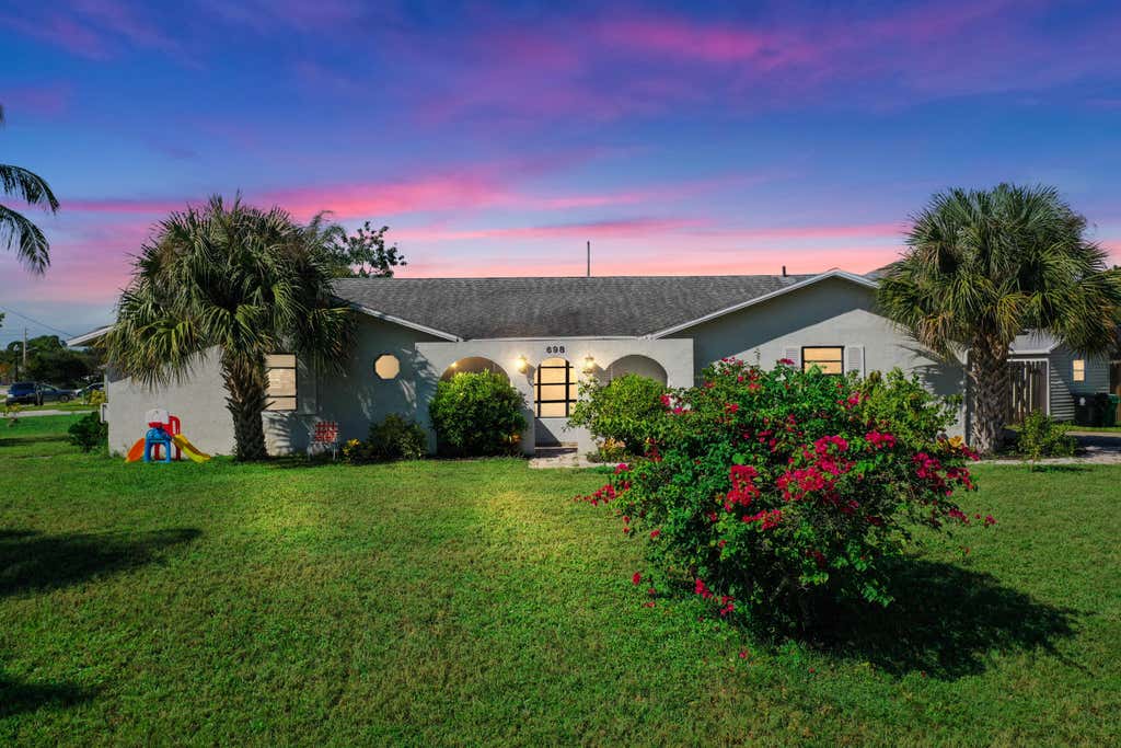 Photo of 698 SE Delancey Lane, Port Saint Lucie, FL 34984 (MLS # R11033548)