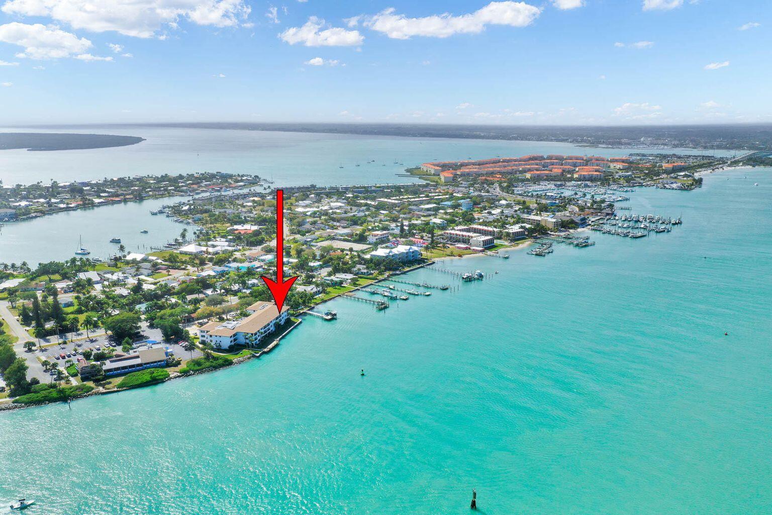 SEA TERN OF HUTCHINSON IS - Residential