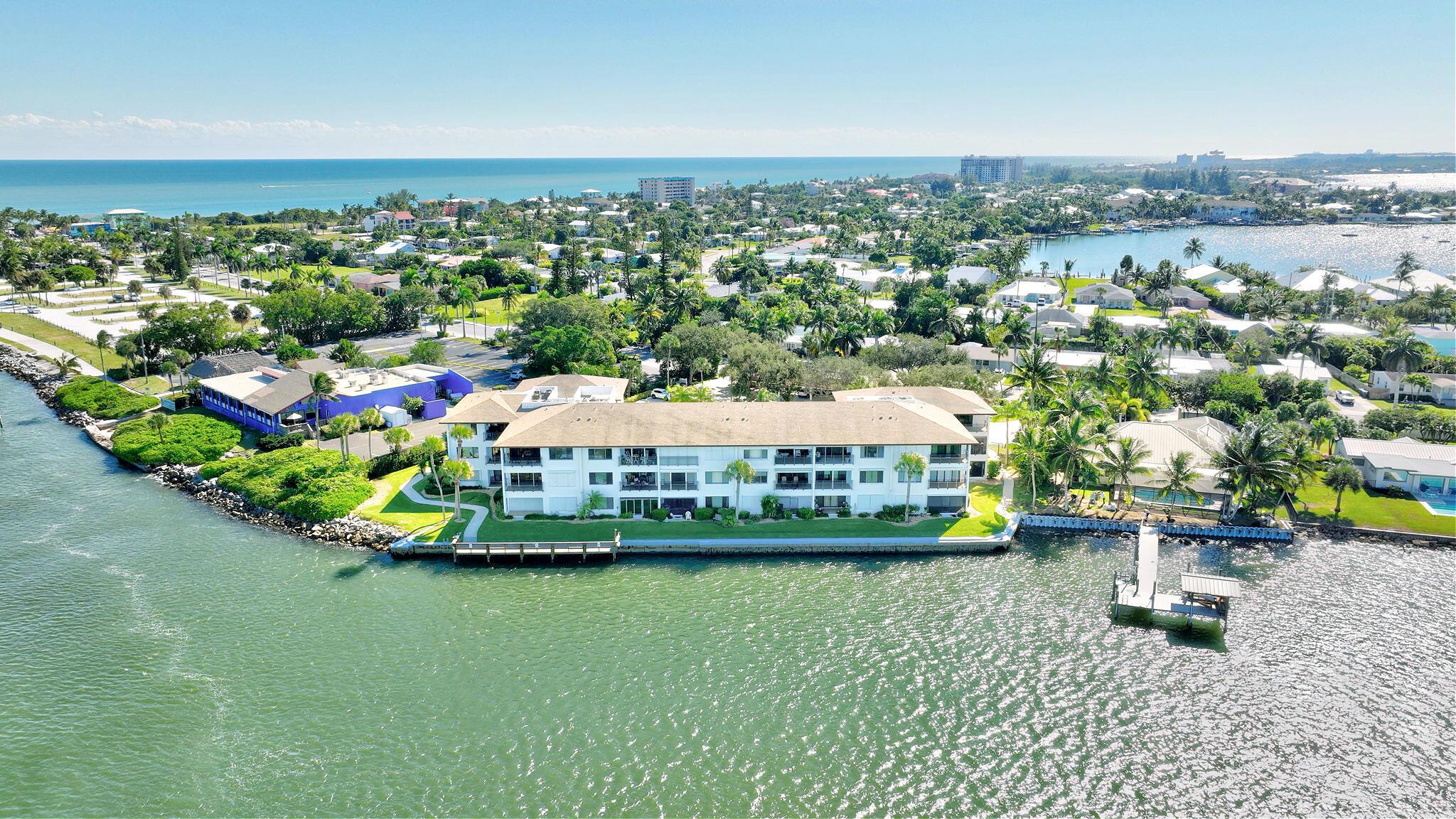 SEA TERN OF HUTCHINSON IS - Residential