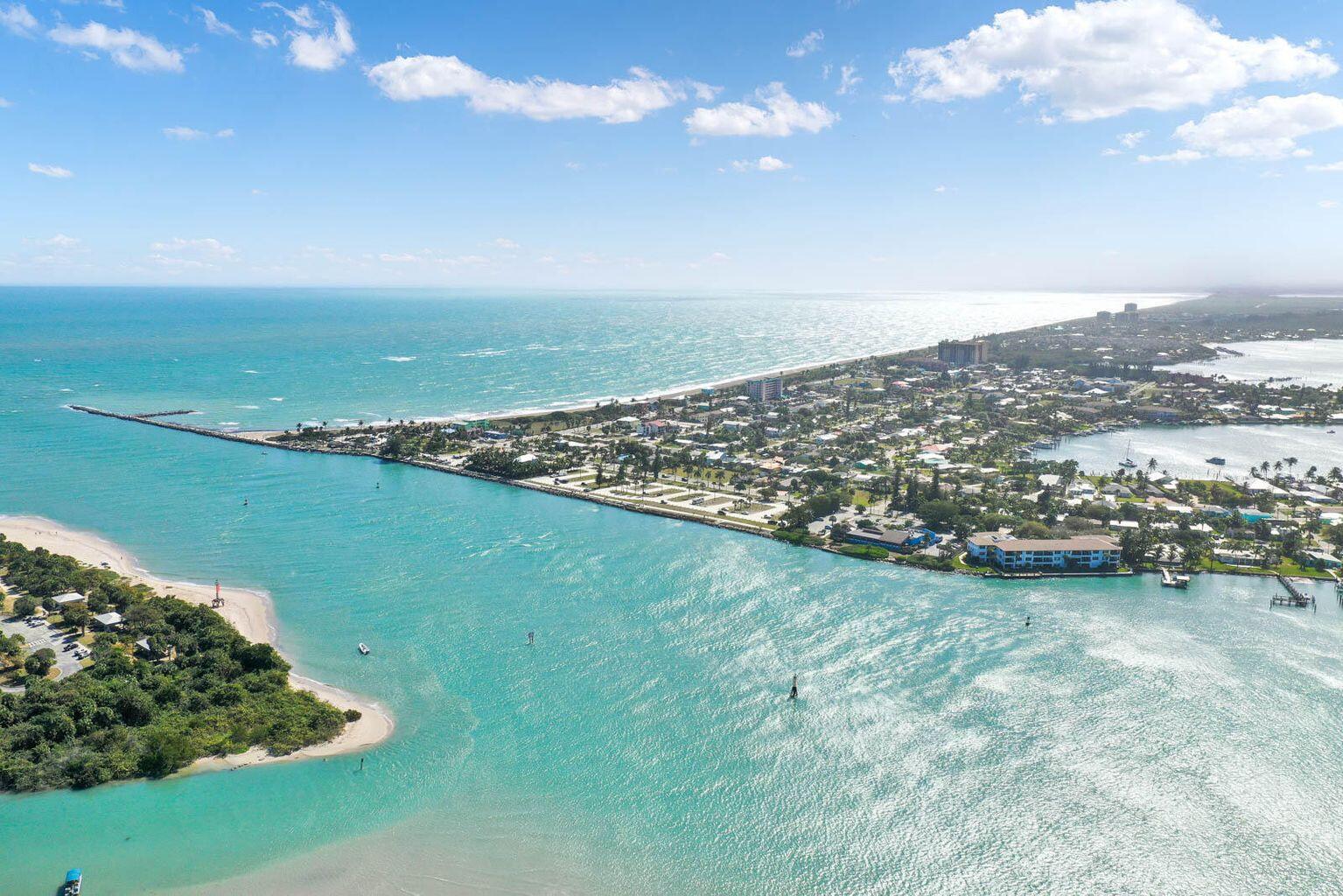 SEA TERN OF HUTCHINSON IS - Residential