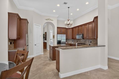 Tiny photo for 10715 Versailles Boulevard, Wellington, FL 33449 (MLS # B26052600)