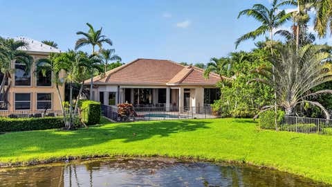 Tiny photo for 10715 Versailles Boulevard, Wellington, FL 33449 (MLS # B26052600)