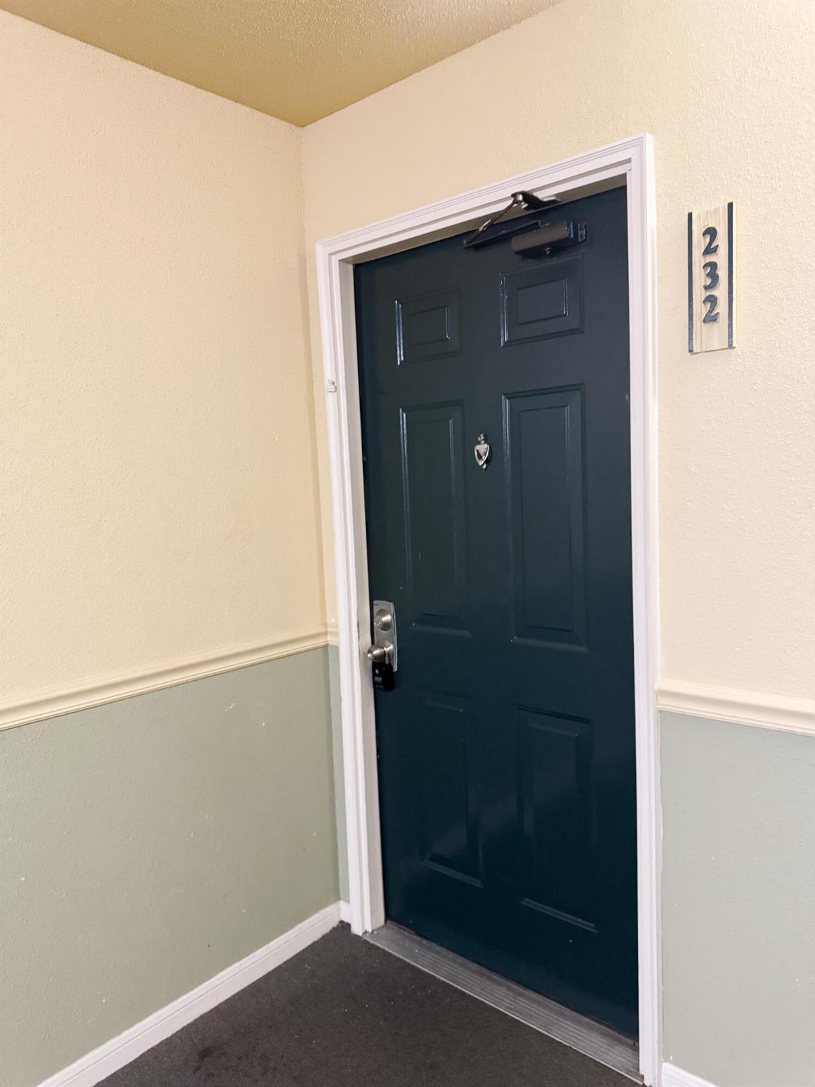 SAVANNAH AT RIVERSIDE CON - Residential Lease