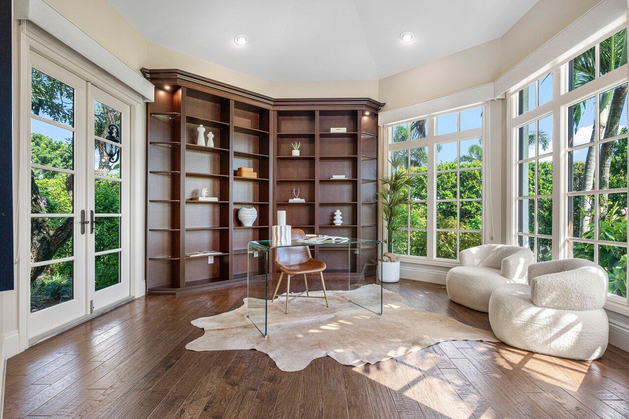 SHERBROOKE ESTATES - Residential