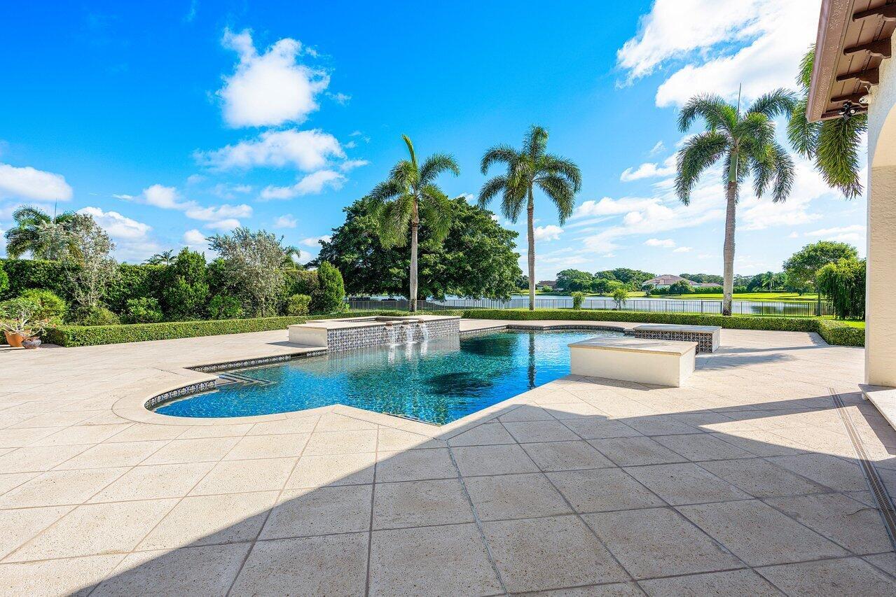 SHERBROOKE ESTATES - Residential