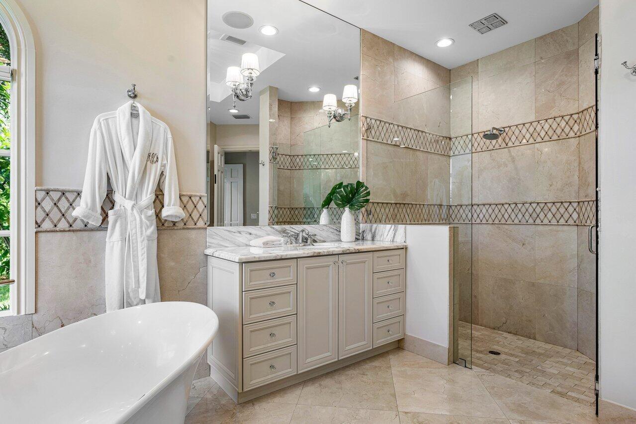 SHERBROOKE ESTATES - Residential