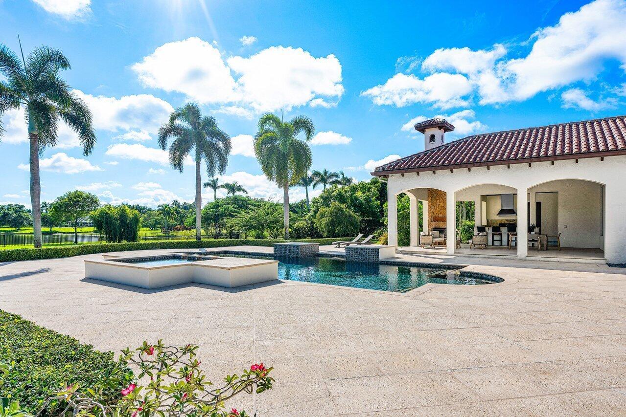 SHERBROOKE ESTATES - Residential