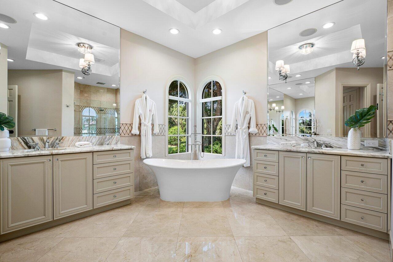 SHERBROOKE ESTATES - Residential