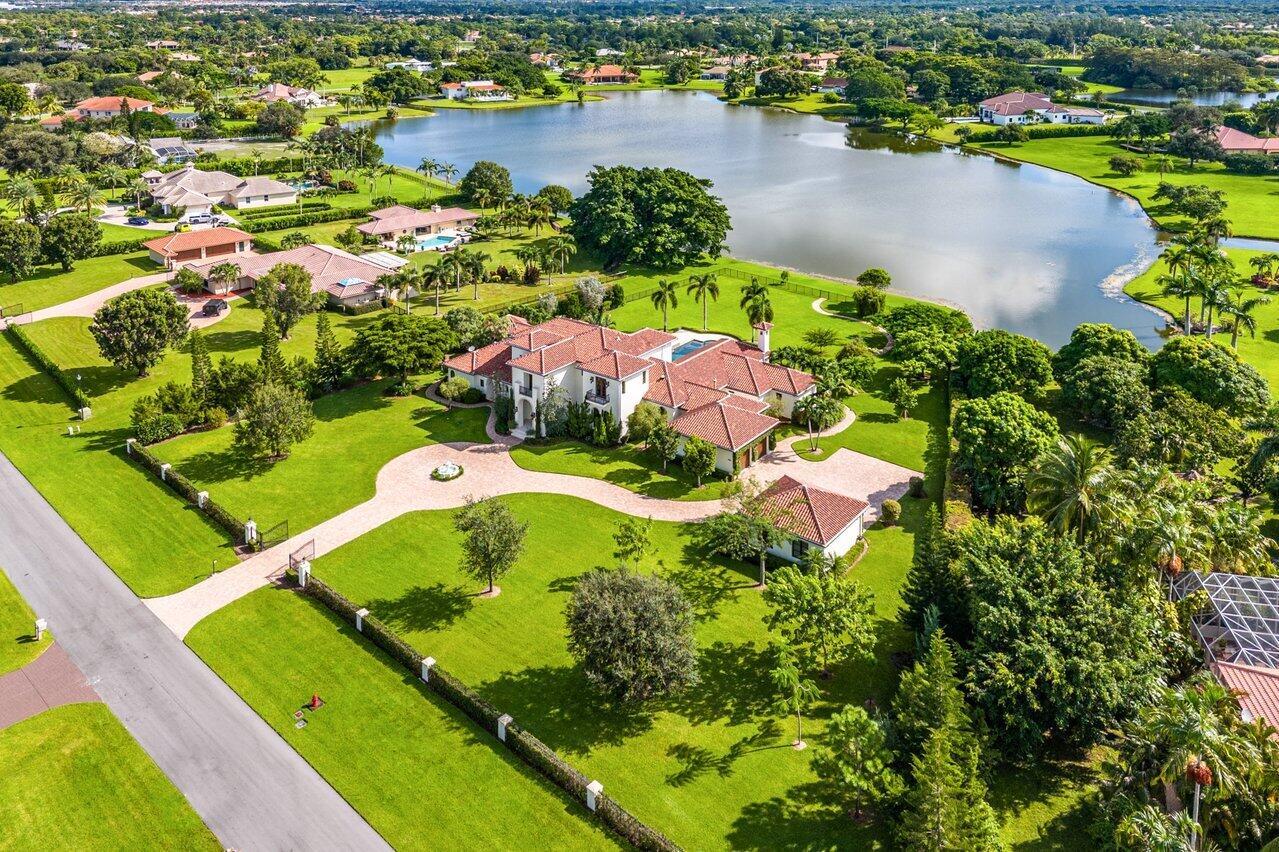 SHERBROOKE ESTATES - Residential