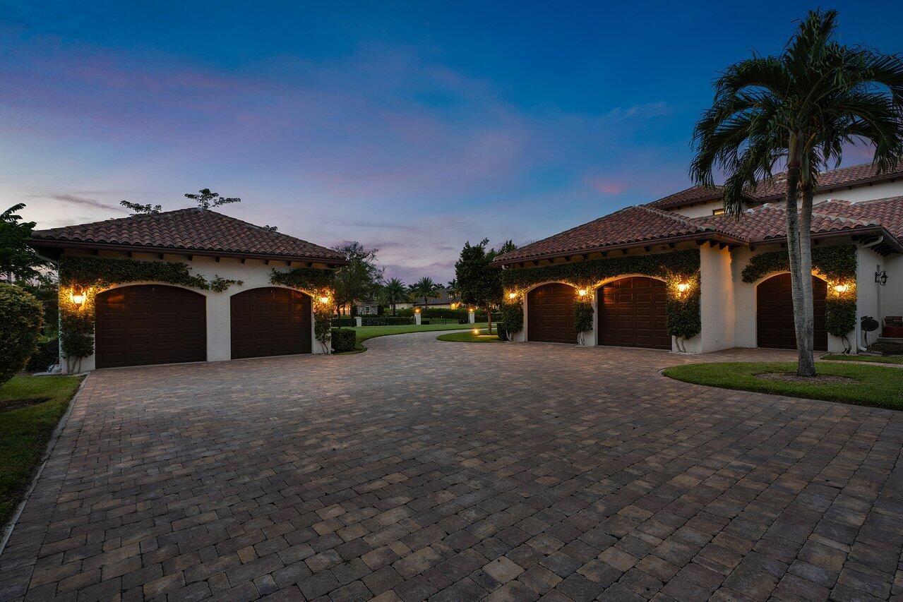 SHERBROOKE ESTATES - Residential