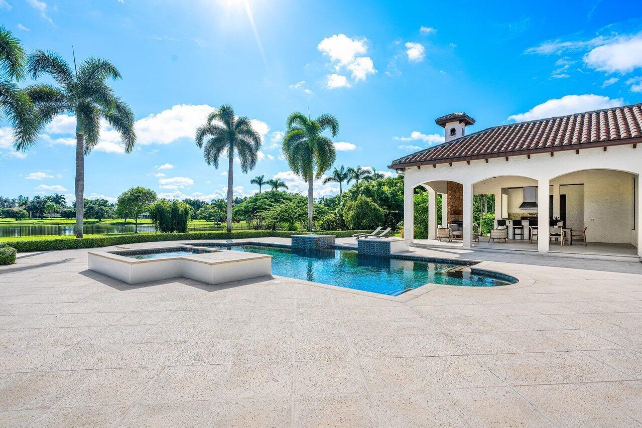 SHERBROOKE ESTATES - Residential