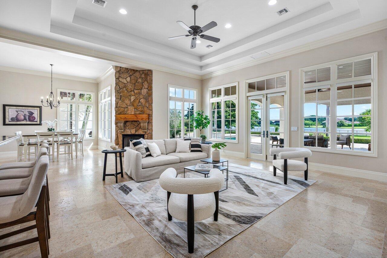 SHERBROOKE ESTATES - Residential