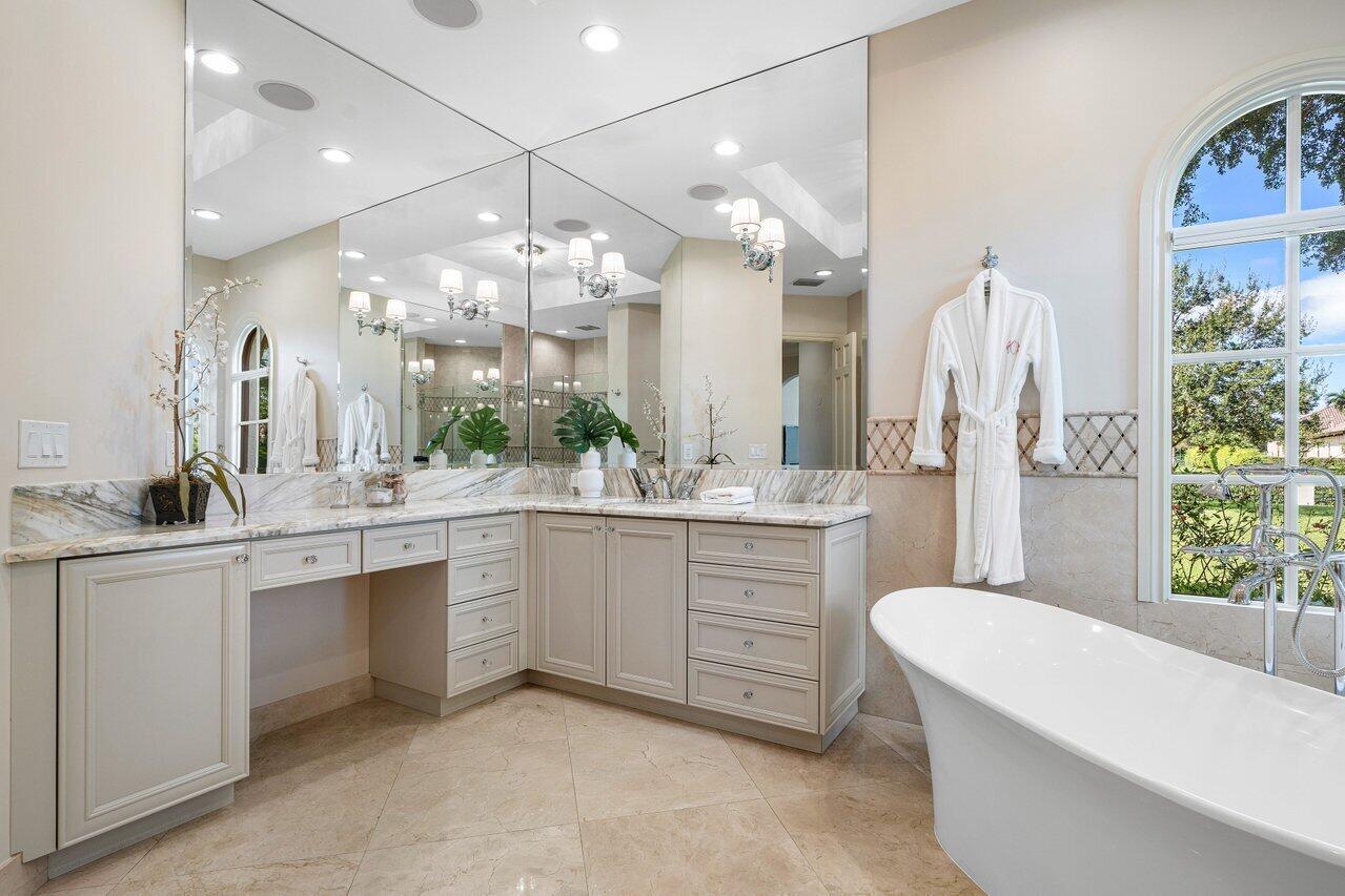 SHERBROOKE ESTATES - Residential