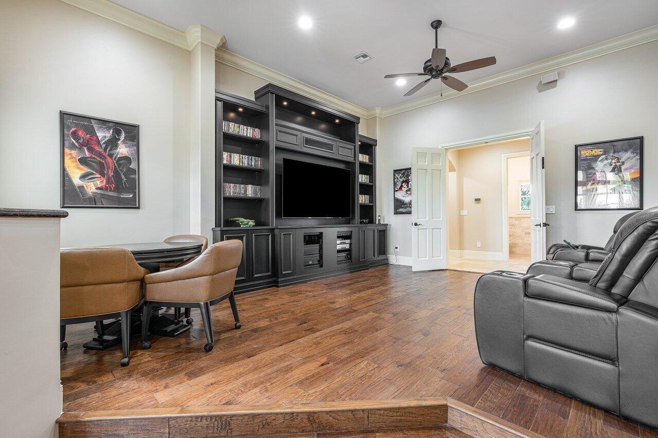 SHERBROOKE ESTATES - Residential