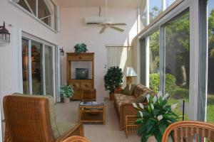 LAKERIDGE FALLS - Residential