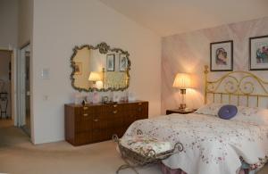 LAKERIDGE FALLS - Residential