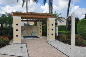 LAKERIDGE FALLS - Residential