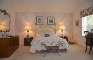 LAKERIDGE FALLS - Residential