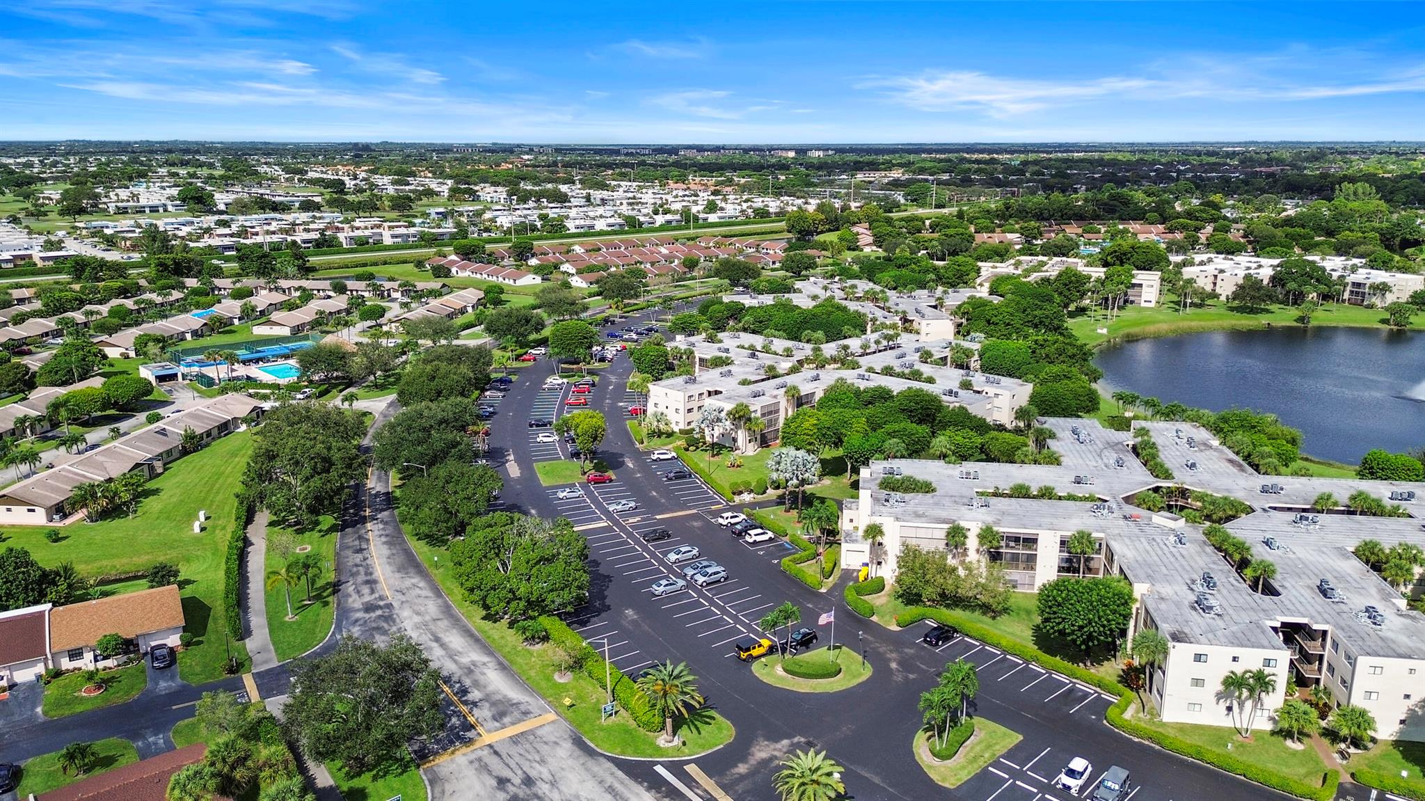 COCONUT PALM CONDO - Residential