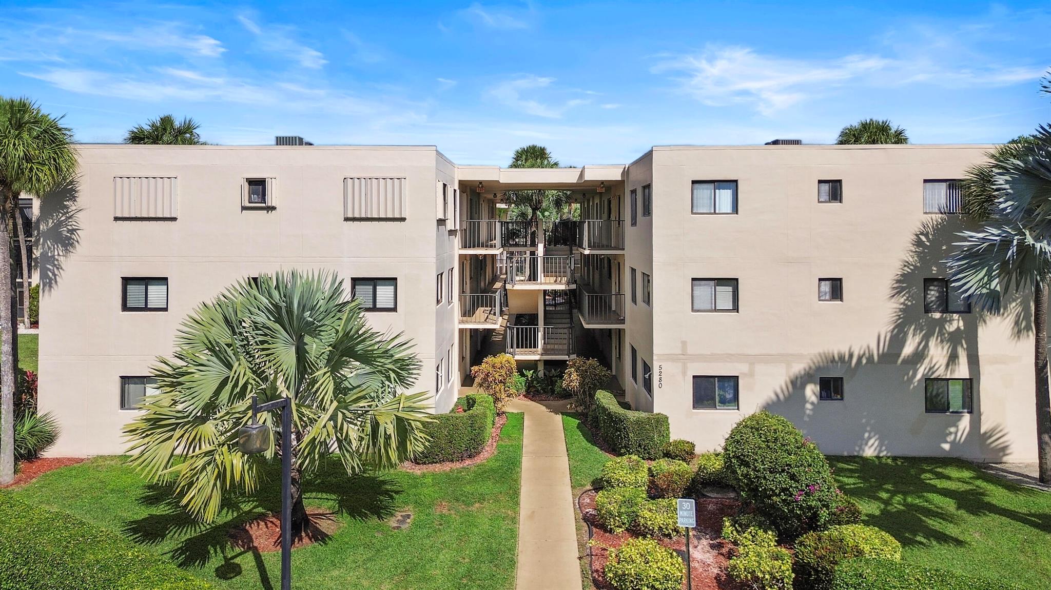 COCONUT PALM CONDO - Residential