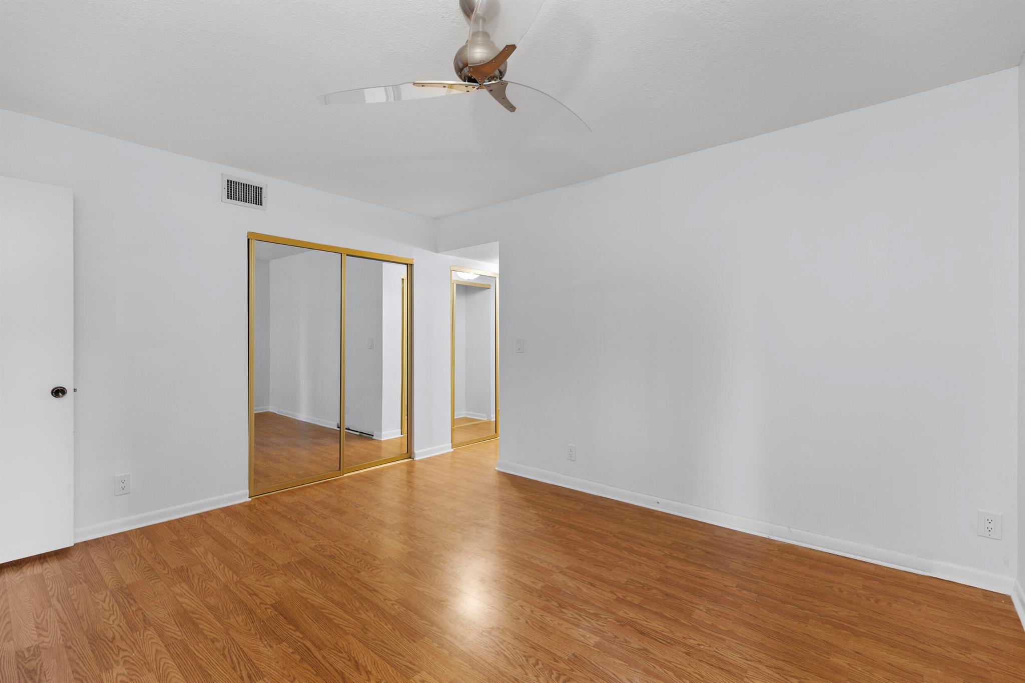 COCONUT PALM CONDO - Residential