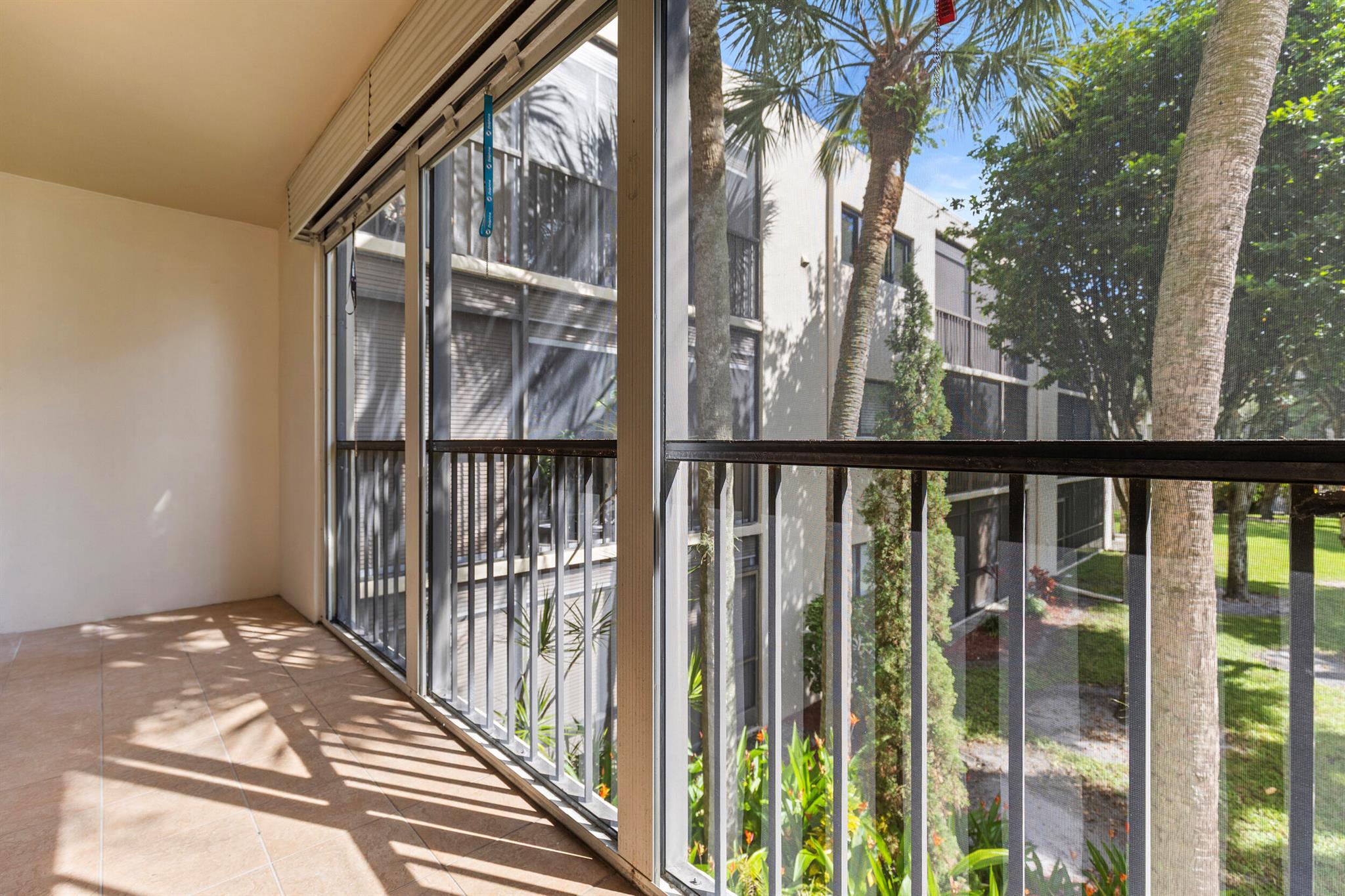 COCONUT PALM CONDO - Residential