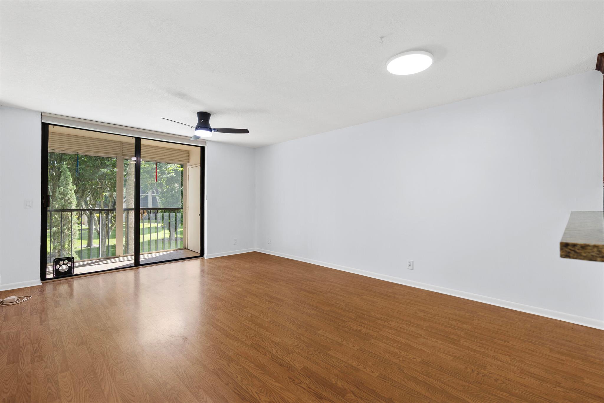 COCONUT PALM CONDO - Residential
