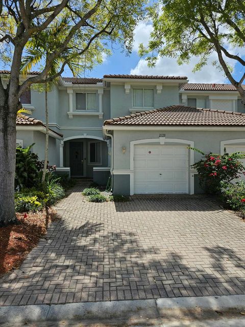2128 Oakmont Drive 2128 Riviera Beach FL 33404