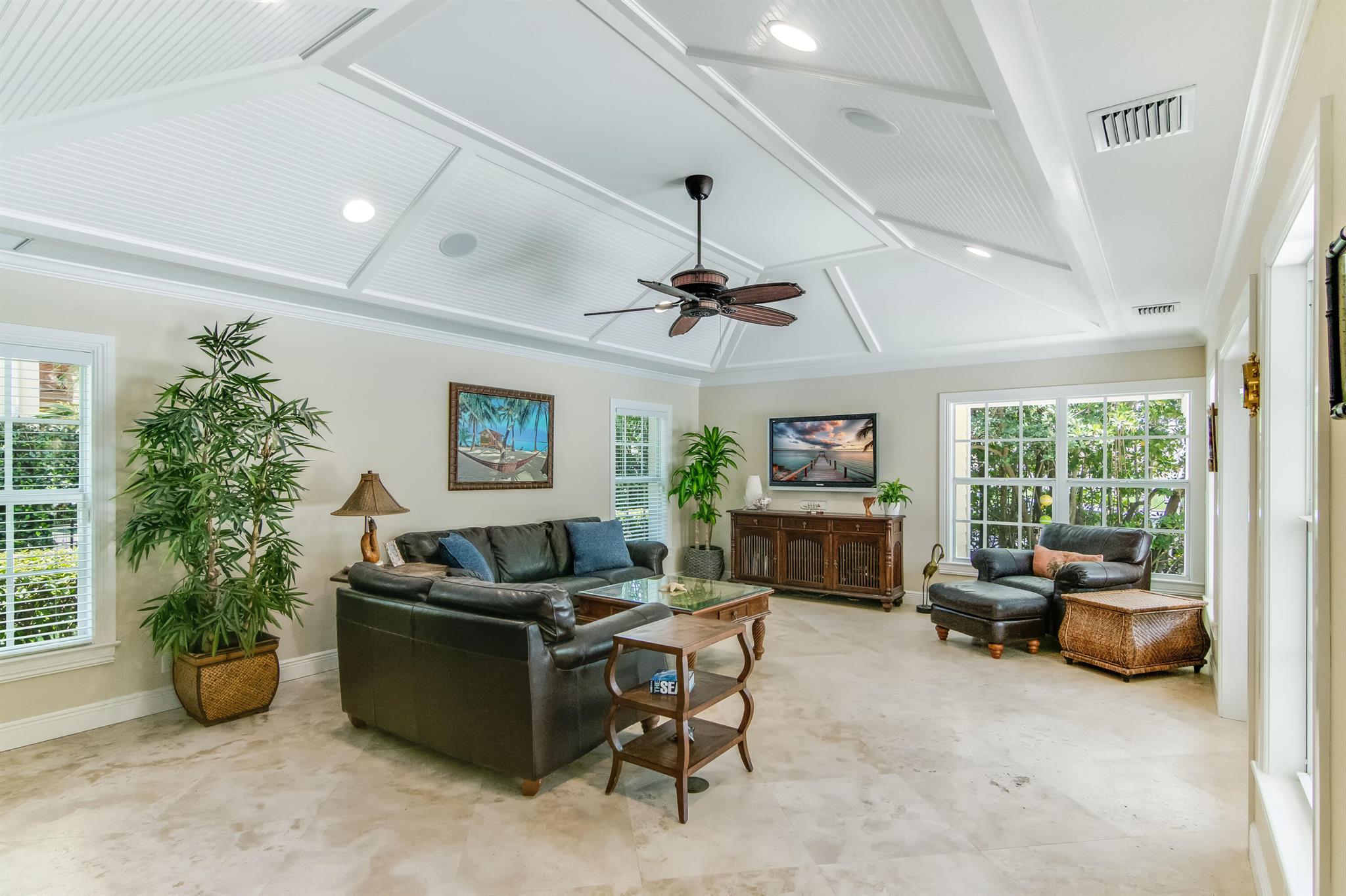 RIVERSIDE IN GOV LOT 6 IN - Residential