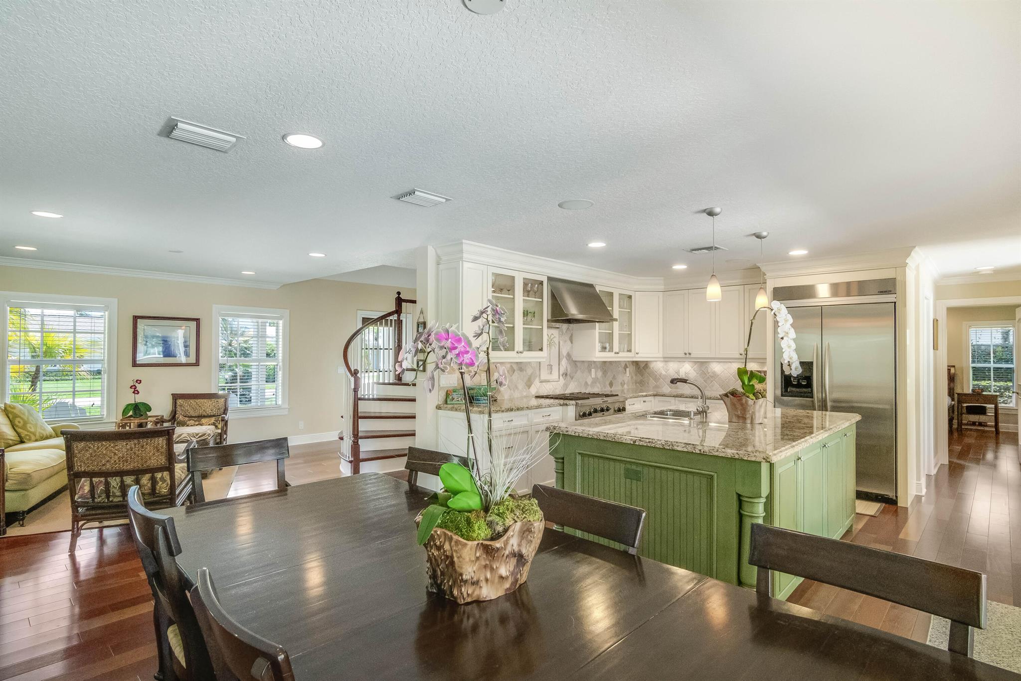 RIVERSIDE IN GOV LOT 6 IN - Residential