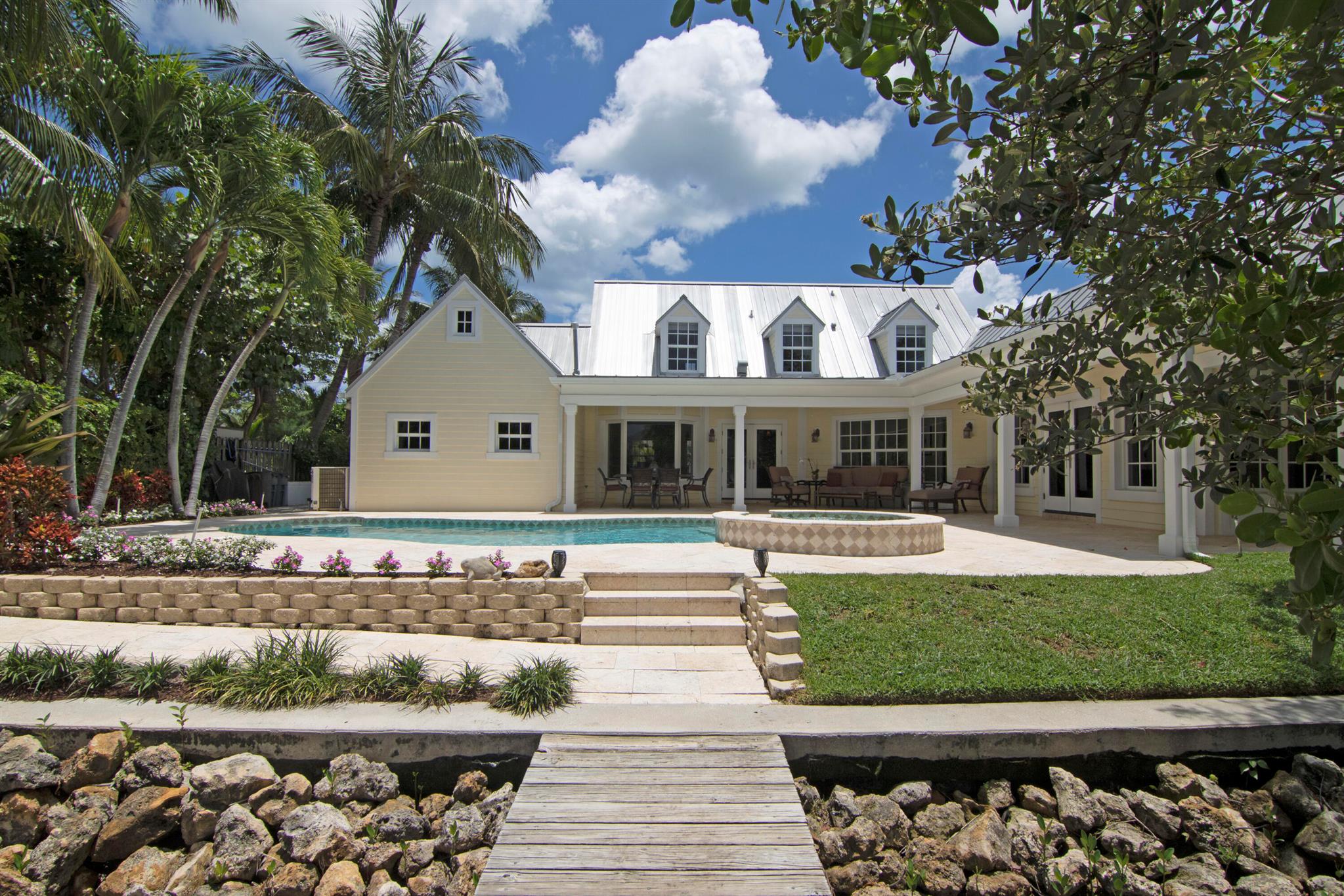 RIVERSIDE IN GOV LOT 6 IN - Residential