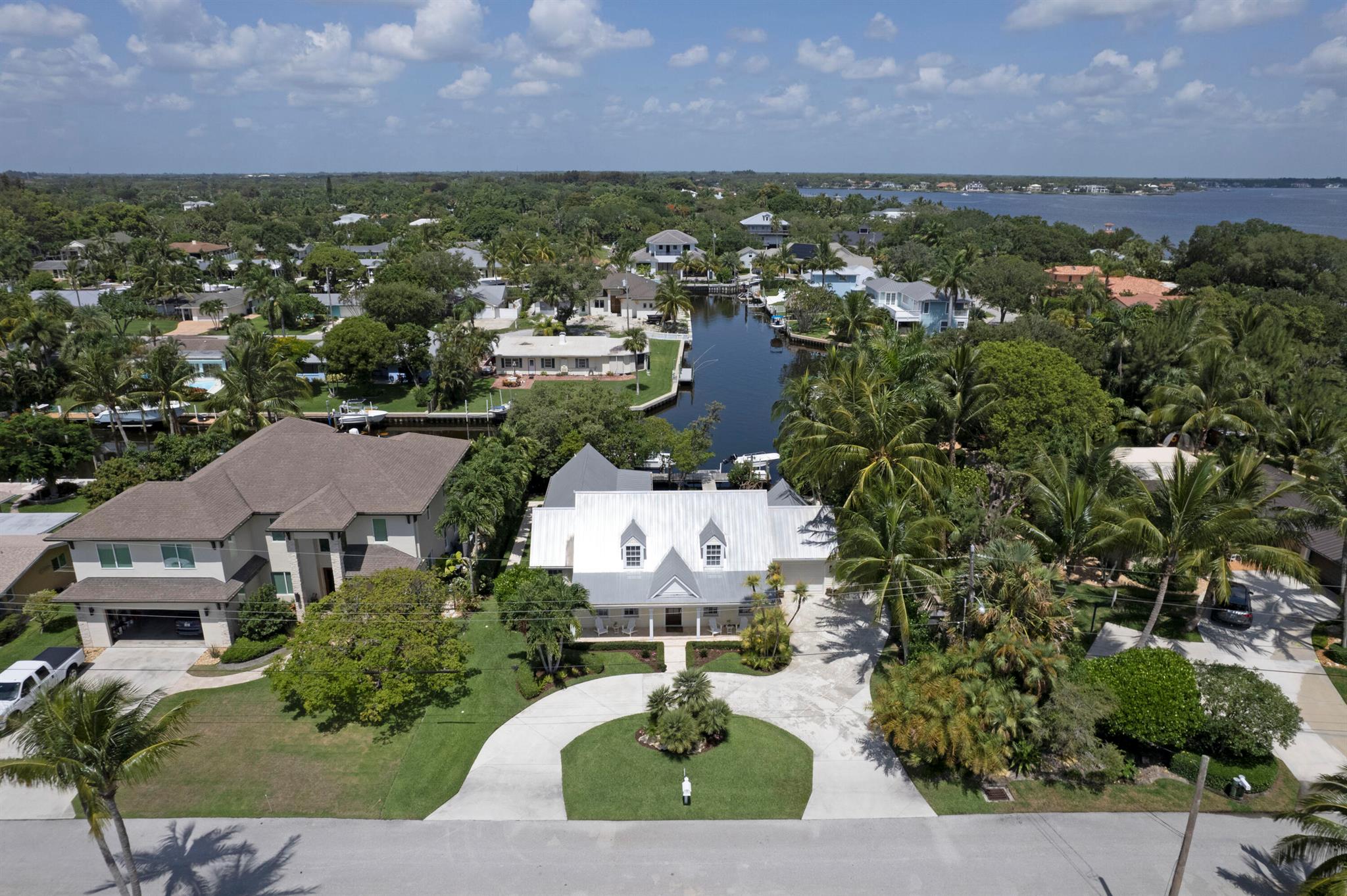 RIVERSIDE IN GOV LOT 6 IN - Residential