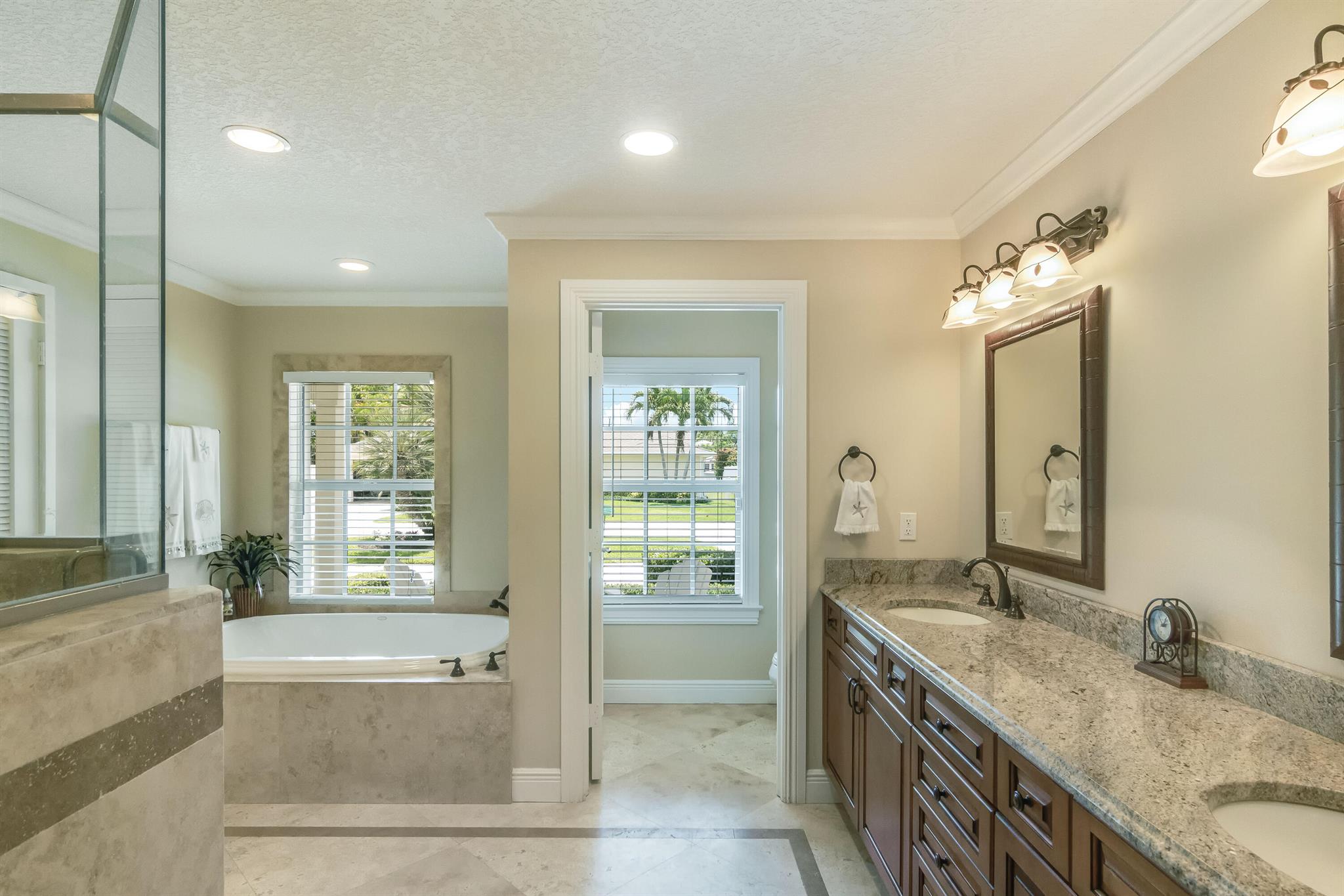 RIVERSIDE IN GOV LOT 6 IN - Residential