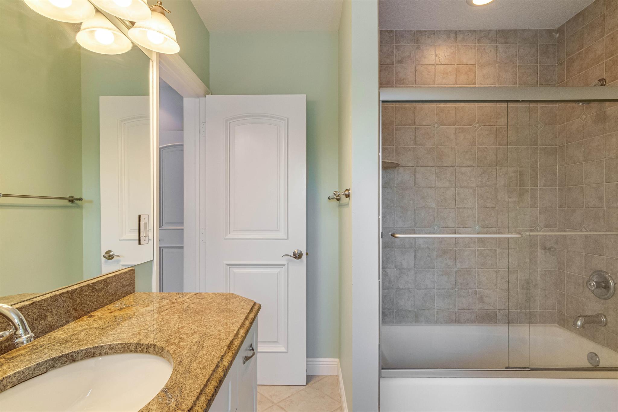 RIVERSIDE IN GOV LOT 6 IN - Residential