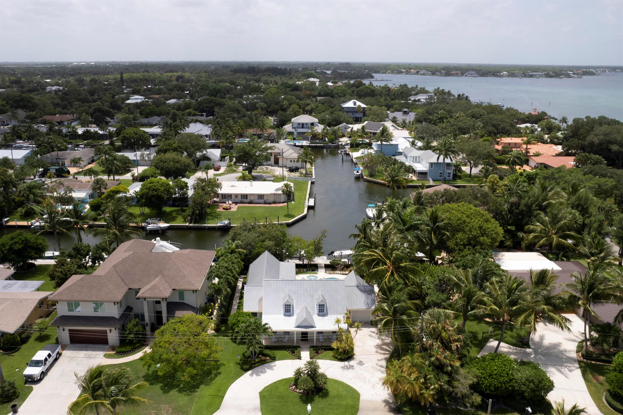 RIVERSIDE IN GOV LOT 6 IN - Residential