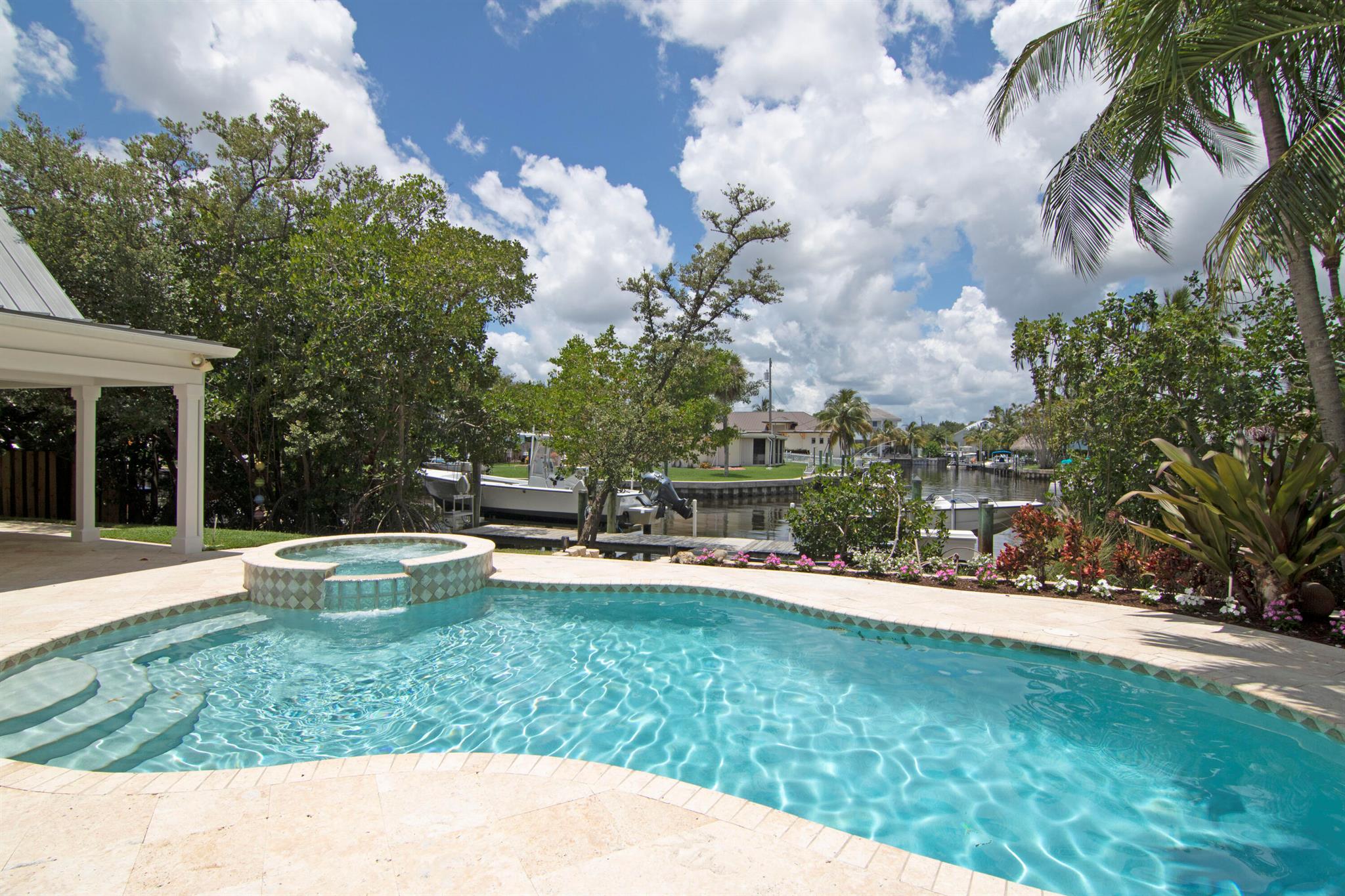 RIVERSIDE IN GOV LOT 6 IN - Residential