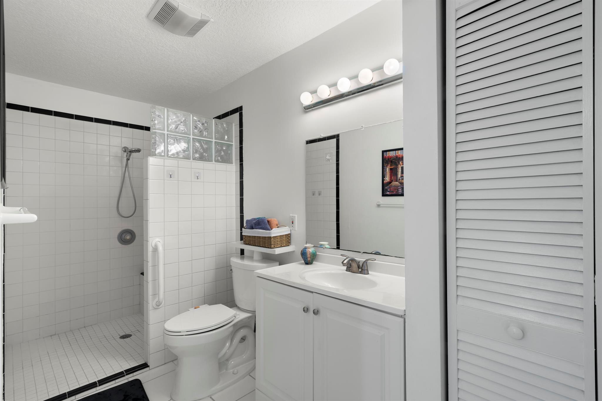 LA MANCHA - Residential