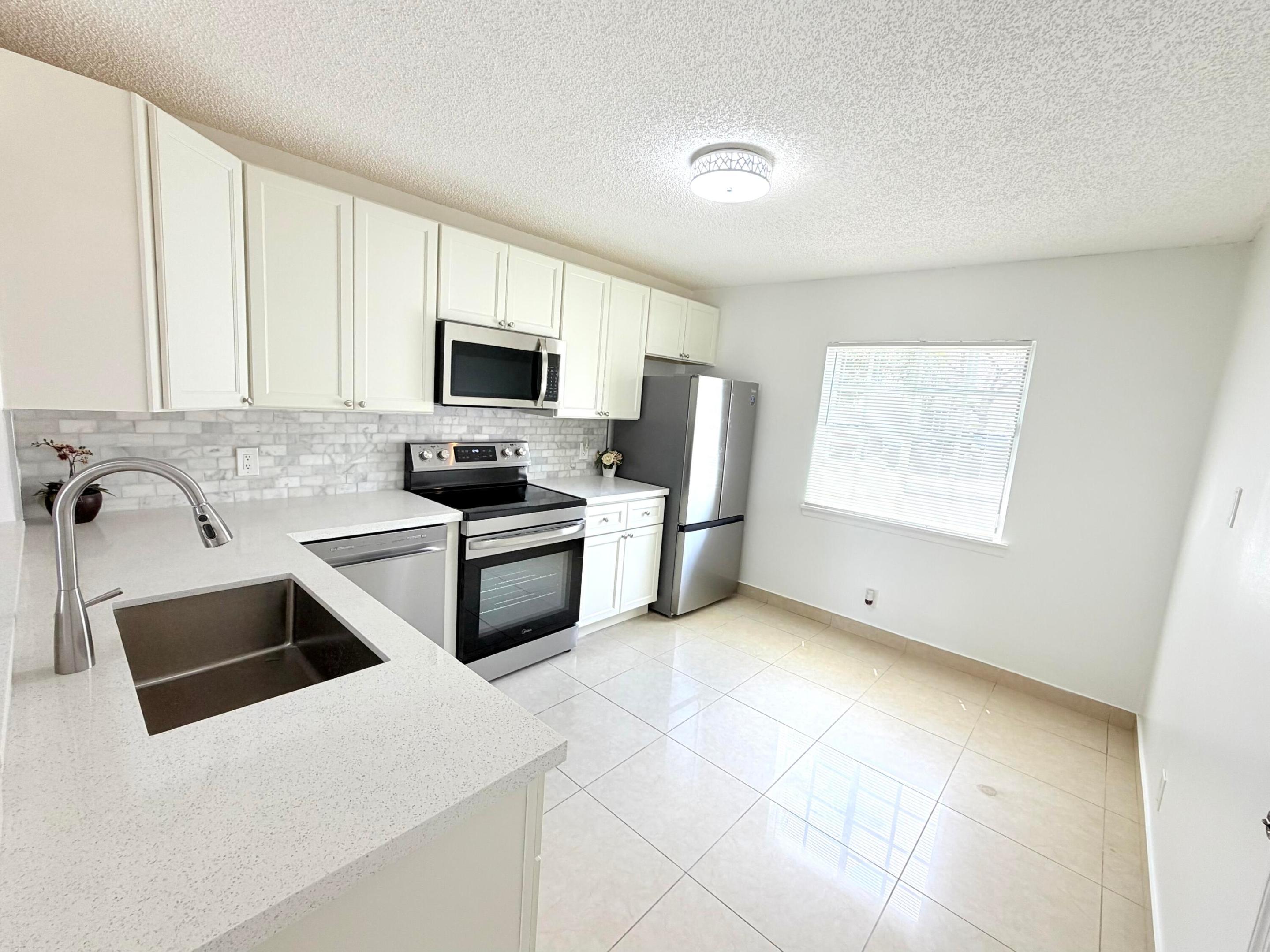 VILLAGES OF RENAISSANCE - Residential