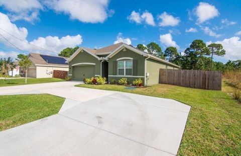 A home in Port St Lucie