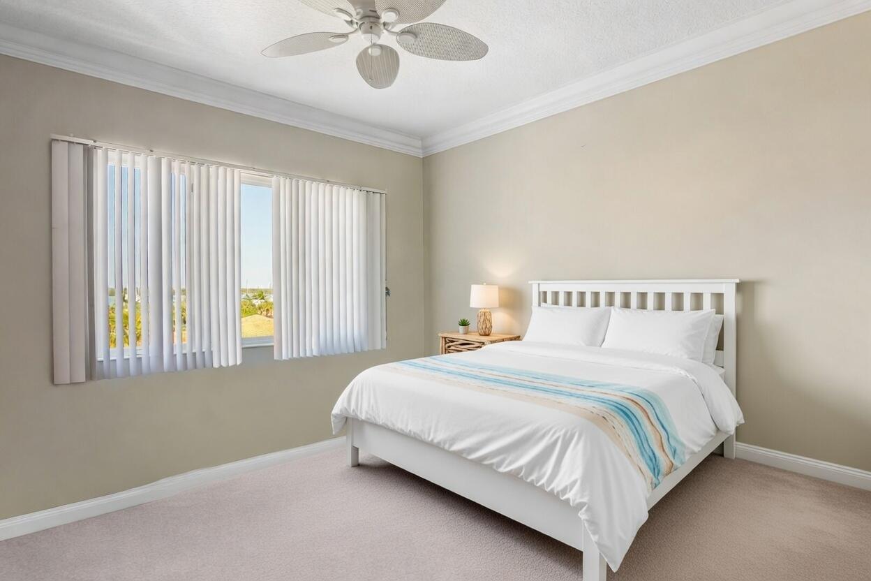 HARBOUR ISLE AT HUTCHINSON ISLAND EAST,A CONDOMINI - Residential