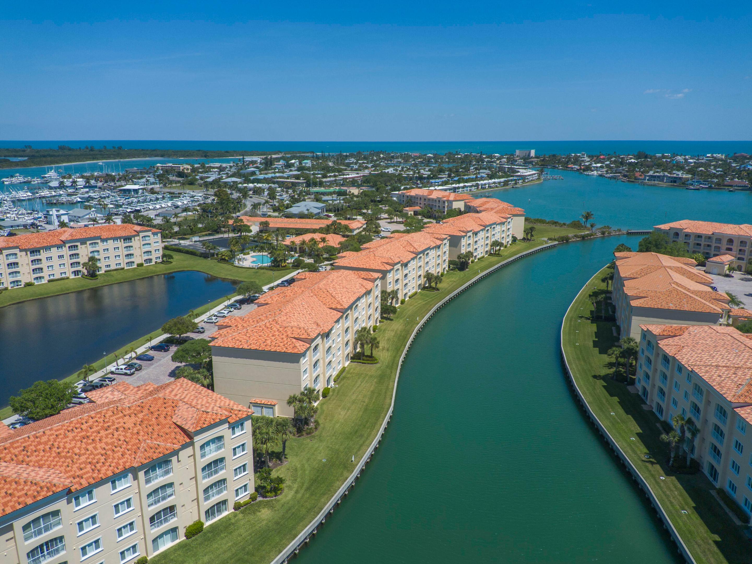 HARBOUR ISLE AT HUTCHINSON ISLAND EAST,A CONDOMINI - Residential