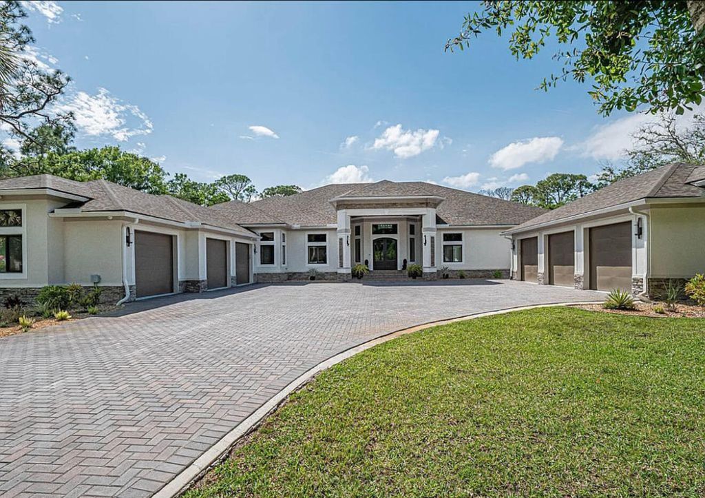 Photo of 145 24th Avenue, Vero Beach, FL 32962 (MLS # B26029896)