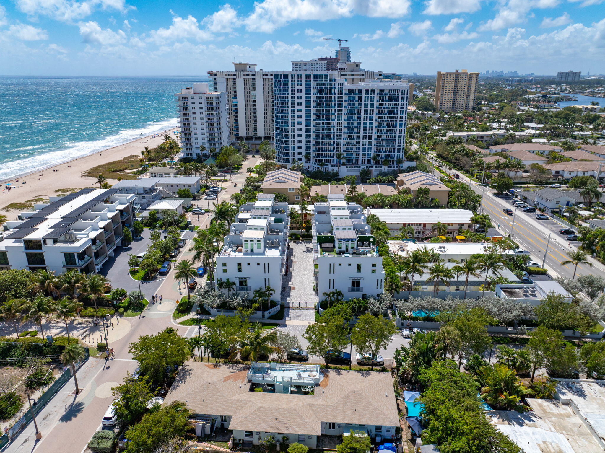 BLOUNT BROS POMPANO BEACH - Residential
