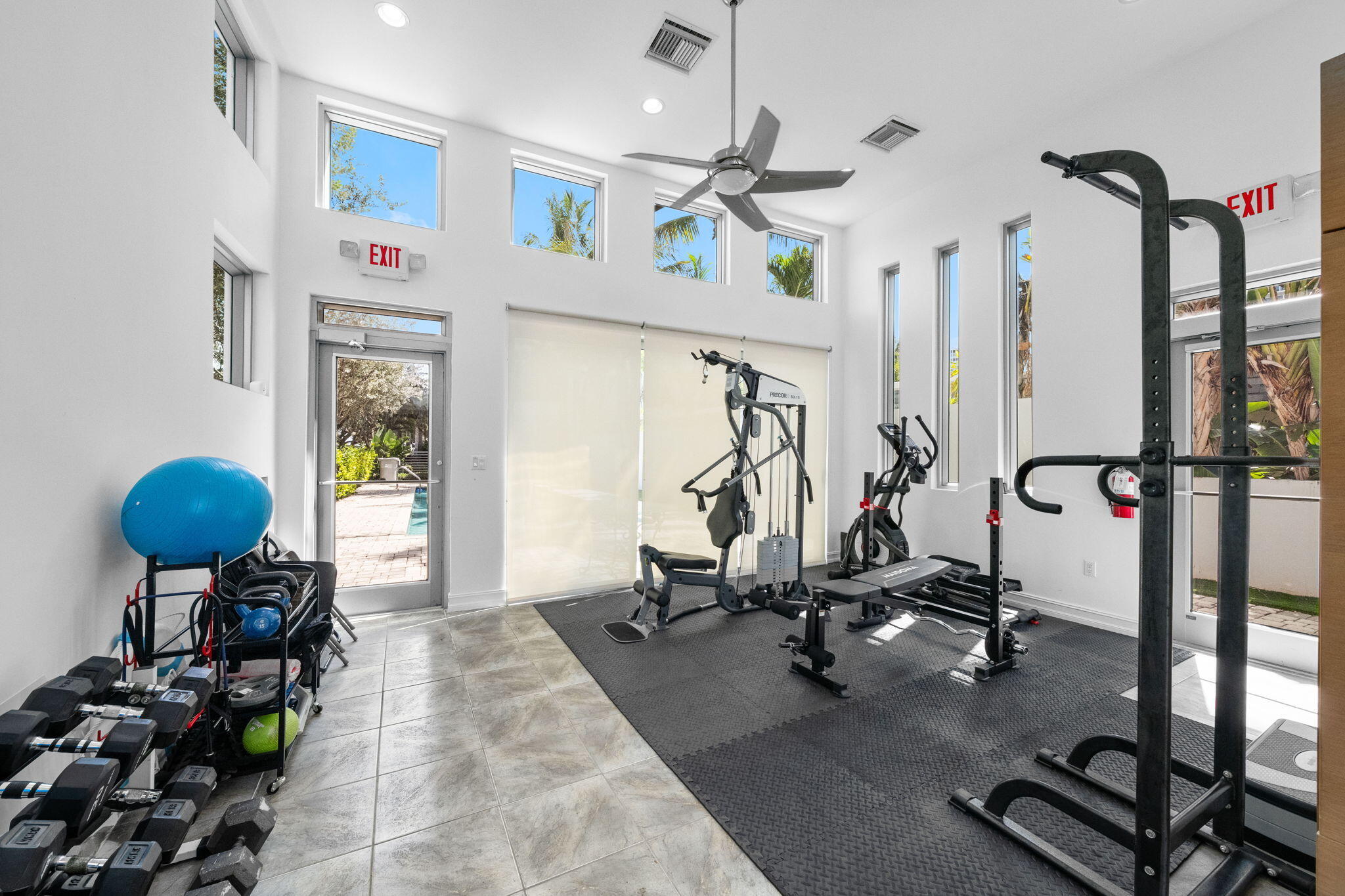 BLOUNT BROS POMPANO BEACH - Residential