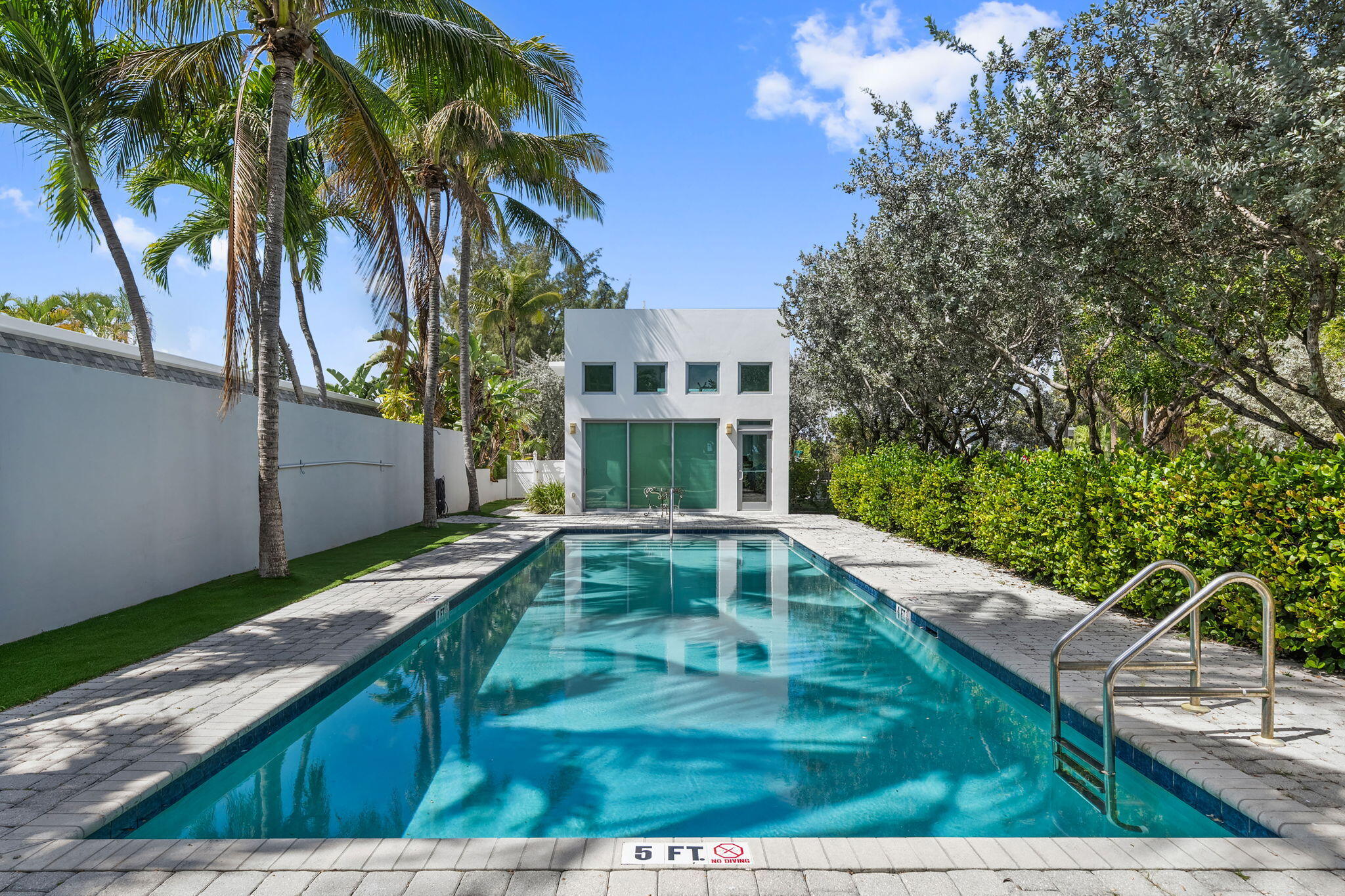 BLOUNT BROS POMPANO BEACH - Residential